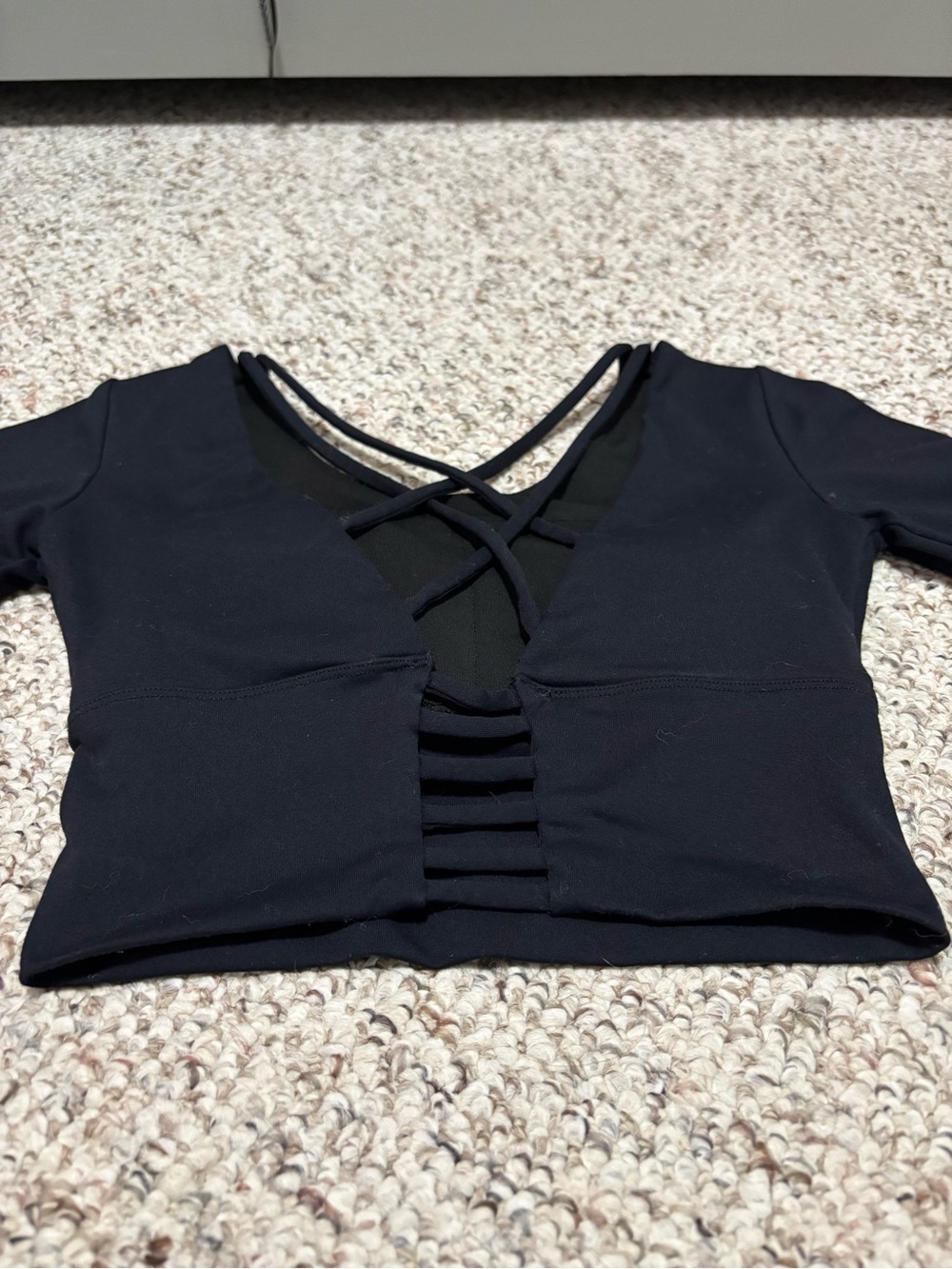 SHEIN Black Crisscross Ladder-Front Crop Top